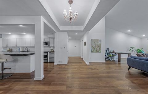 291 Starling Court Manhasset NY 11030
