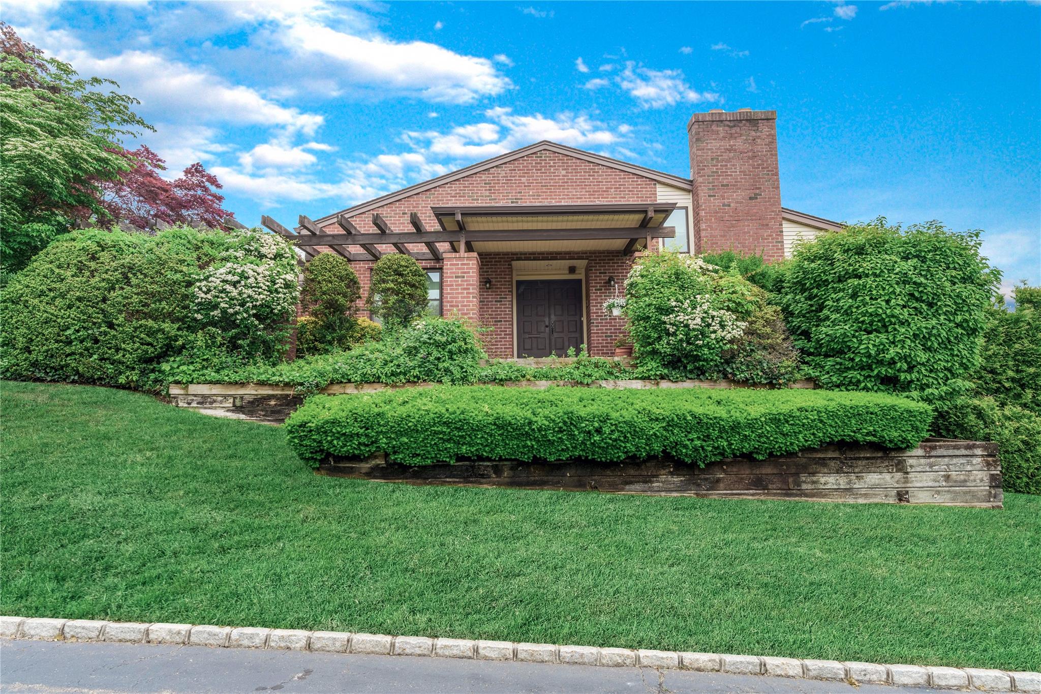 291 Starling Court