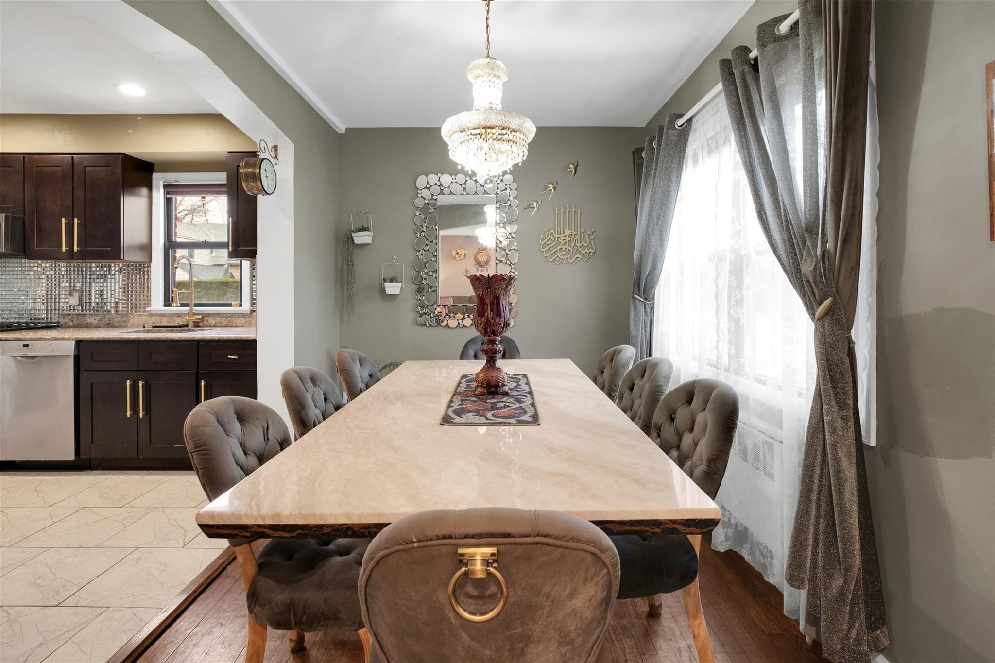 119 Locust Street, Floral Park, New York image 10