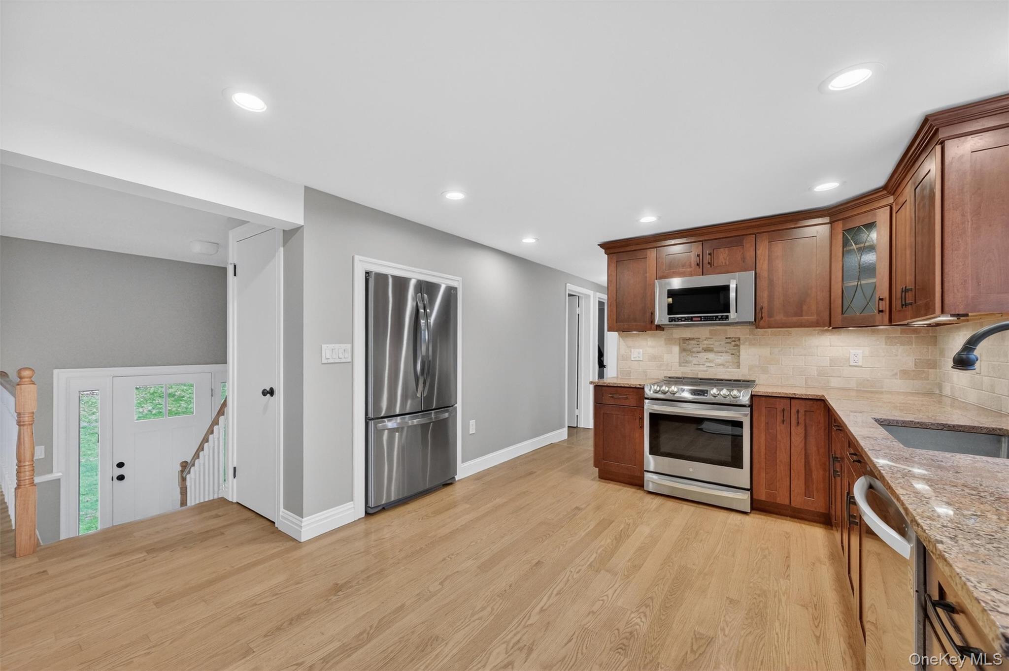 69 Hy Vue Terrace