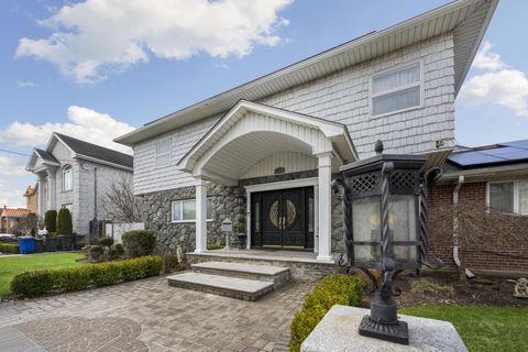 158-08 81st St Howard Beach NY 11414