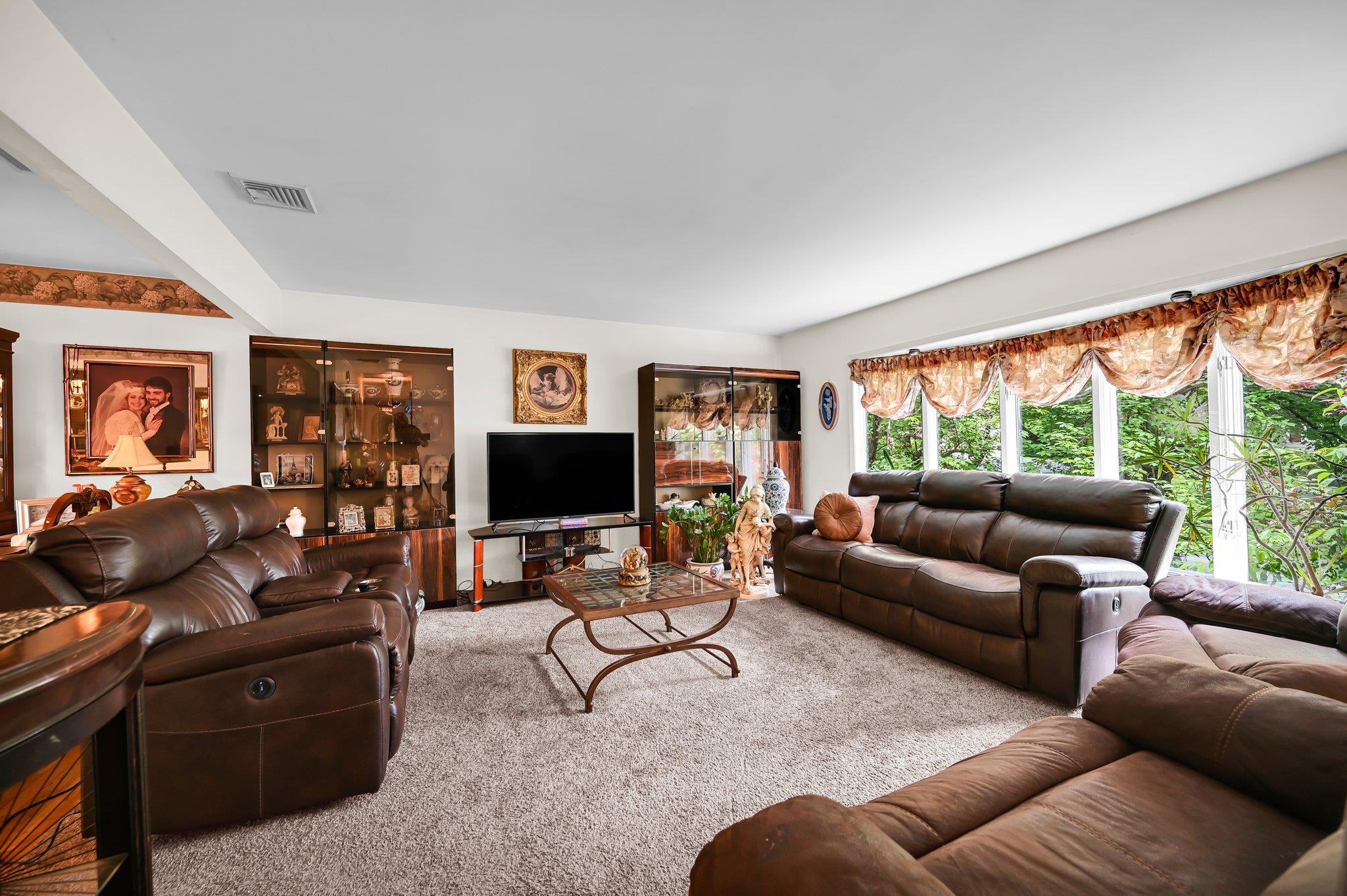10 Catawba Drive, West Nyack, New York image 4