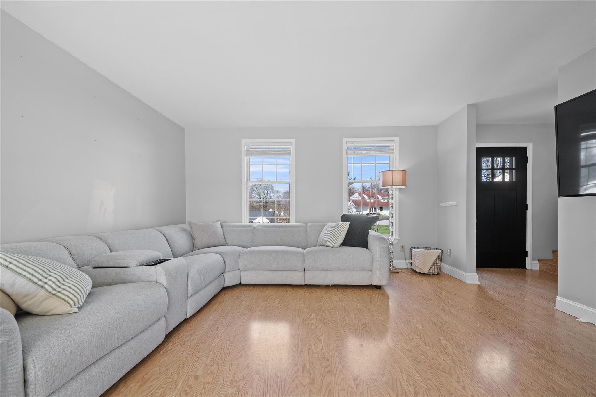 9 Ely Road, Cortlandt Manor, New York image 5