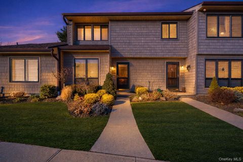 29 Stanford Court Wantagh NY 11793