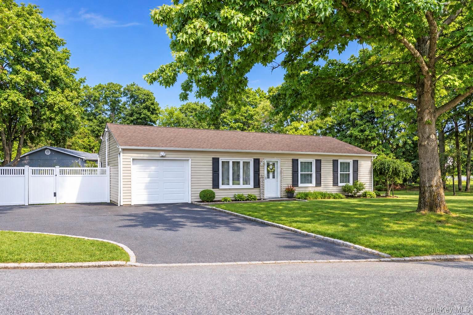 1 Lowell Road - Photo 2