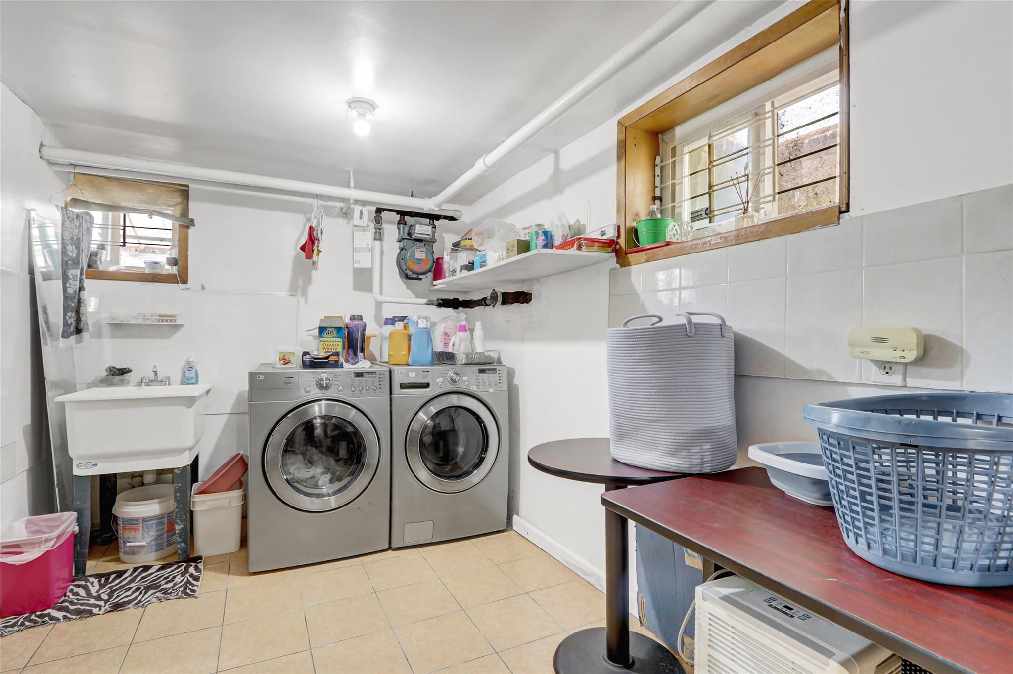 34-08 Murray Lane, Flushing, New York image 21