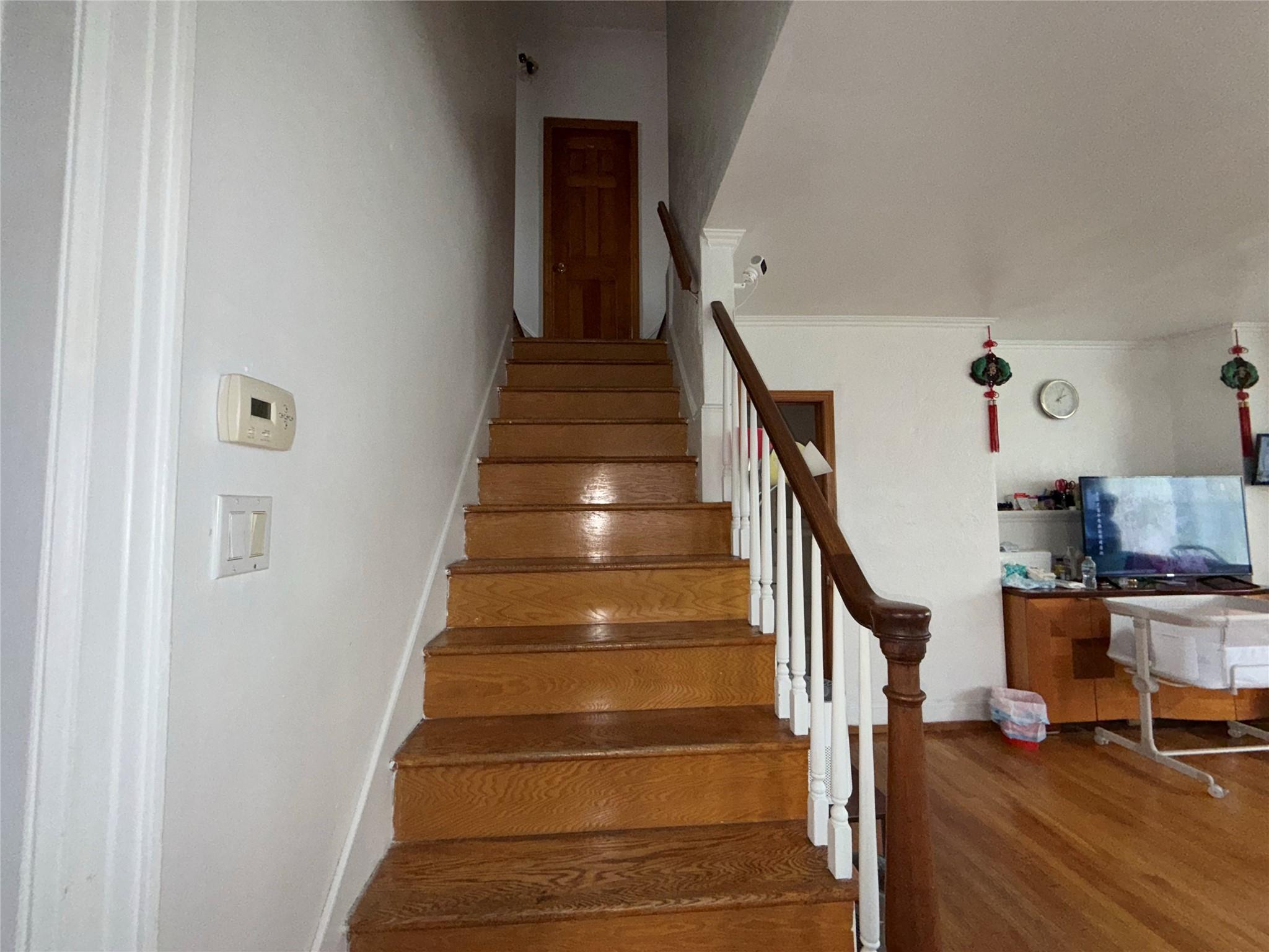 34-08 Murray Lane, Flushing, New York image 11