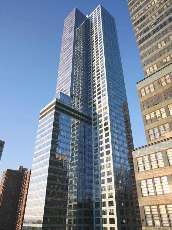 Photo of 350 W 42nd Street #19I, New York (Manhattan), NY 10036 (MLS # 1043971)