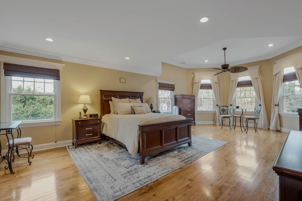 48 Hildreth Avenue, Huntington, New York image 18