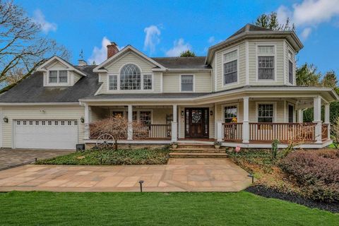 48 Hildreth Avenue Huntington NY 11743