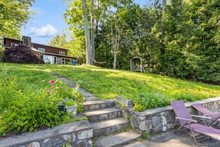 224 Lake Shore Road