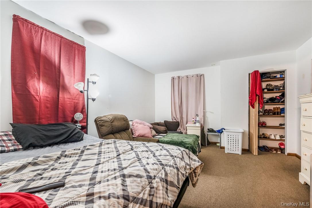 Thornwood, New York 10594, United States, 3 Bedrooms Bedrooms, ,2 BathroomsBathrooms,Residential,Active,15893