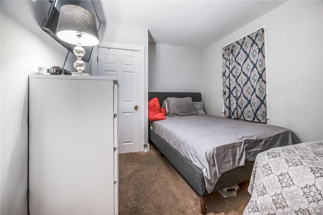 Thornwood, New York 10594, United States, 3 Bedrooms Bedrooms, ,2 BathroomsBathrooms,Residential,Active,15893