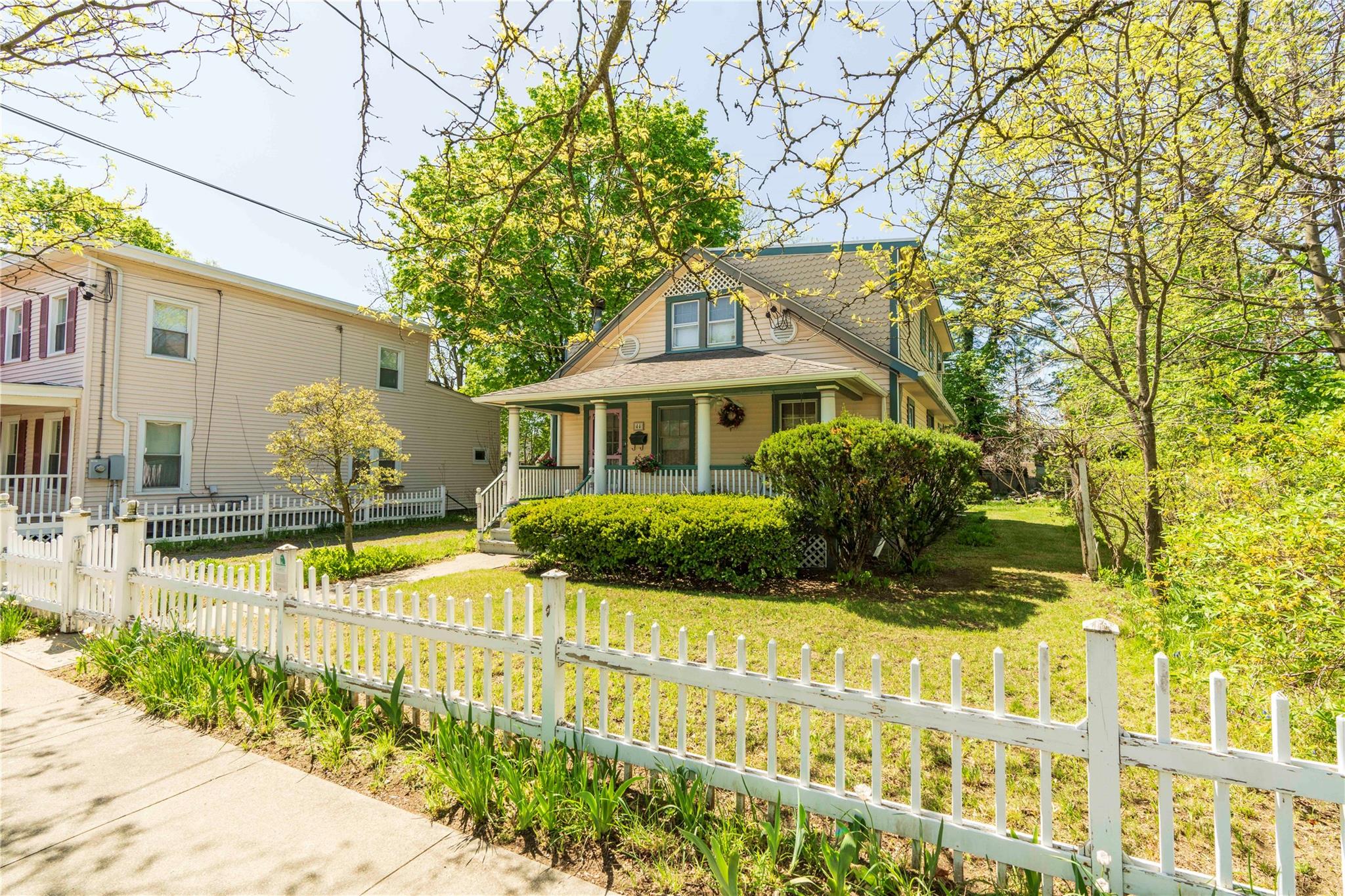 44 Jackson Street, Fishkill, New York image 2