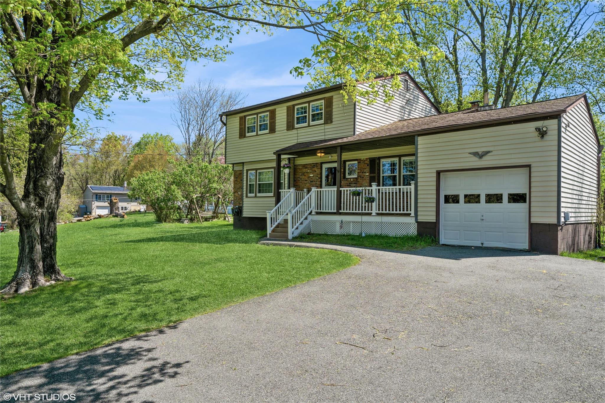 2 Douglas Court, Washingtonville, New York image 2