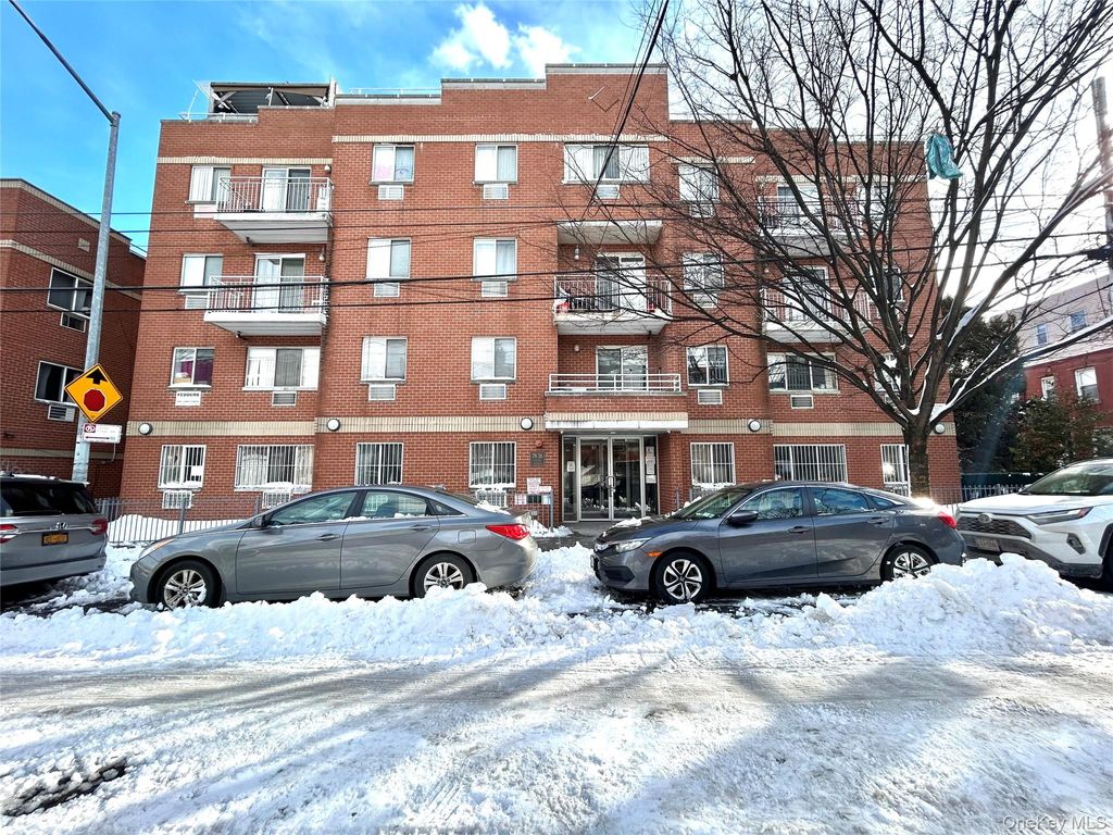 Photo of 78-36 46th Avenue #3D, Elmhurst, NY 11373 (MLS # 965195)