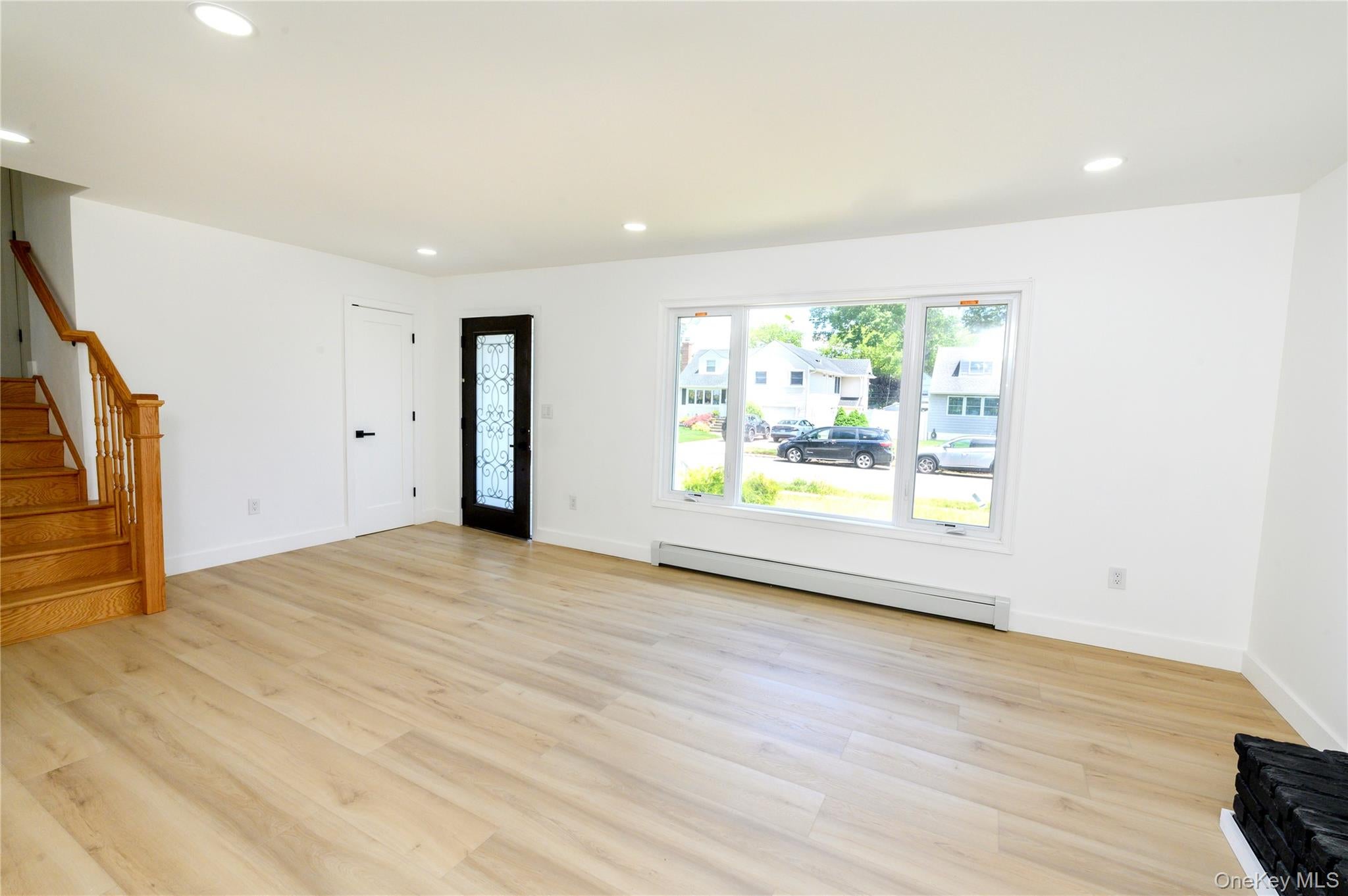 1282 Allen Drive