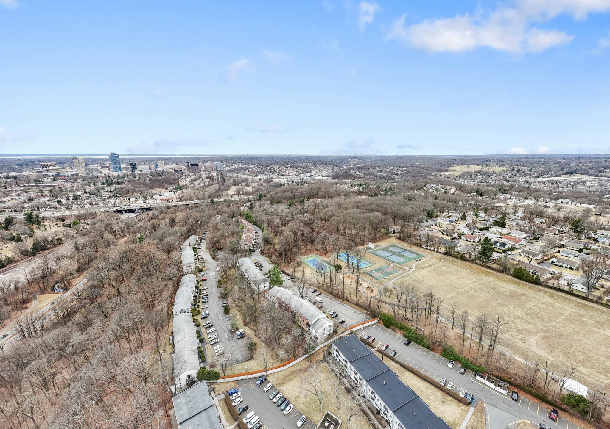 616 Woodland Hills Road, White Plains, New York image 24