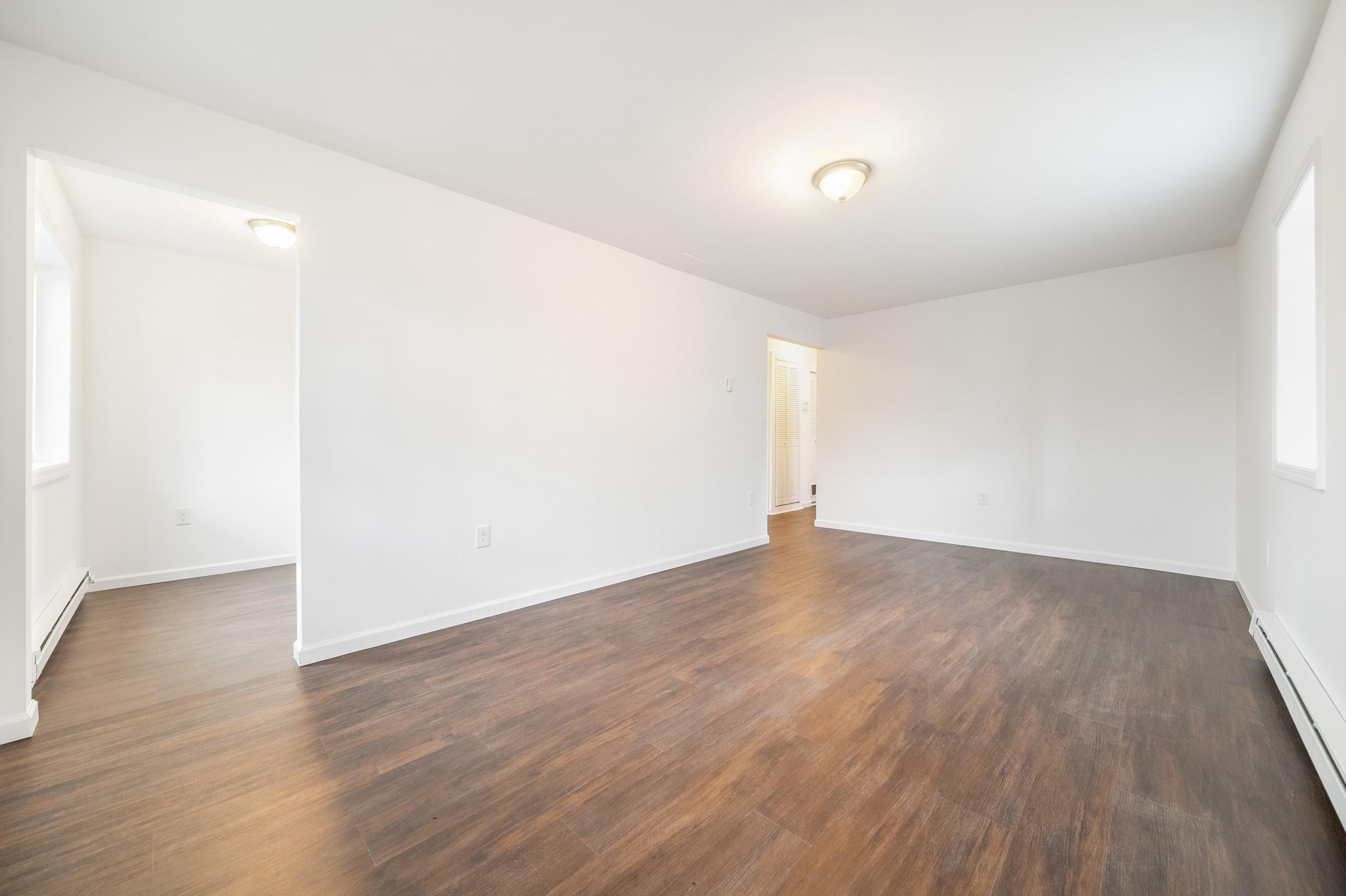 616 Woodland Hills Road, White Plains, New York image 9