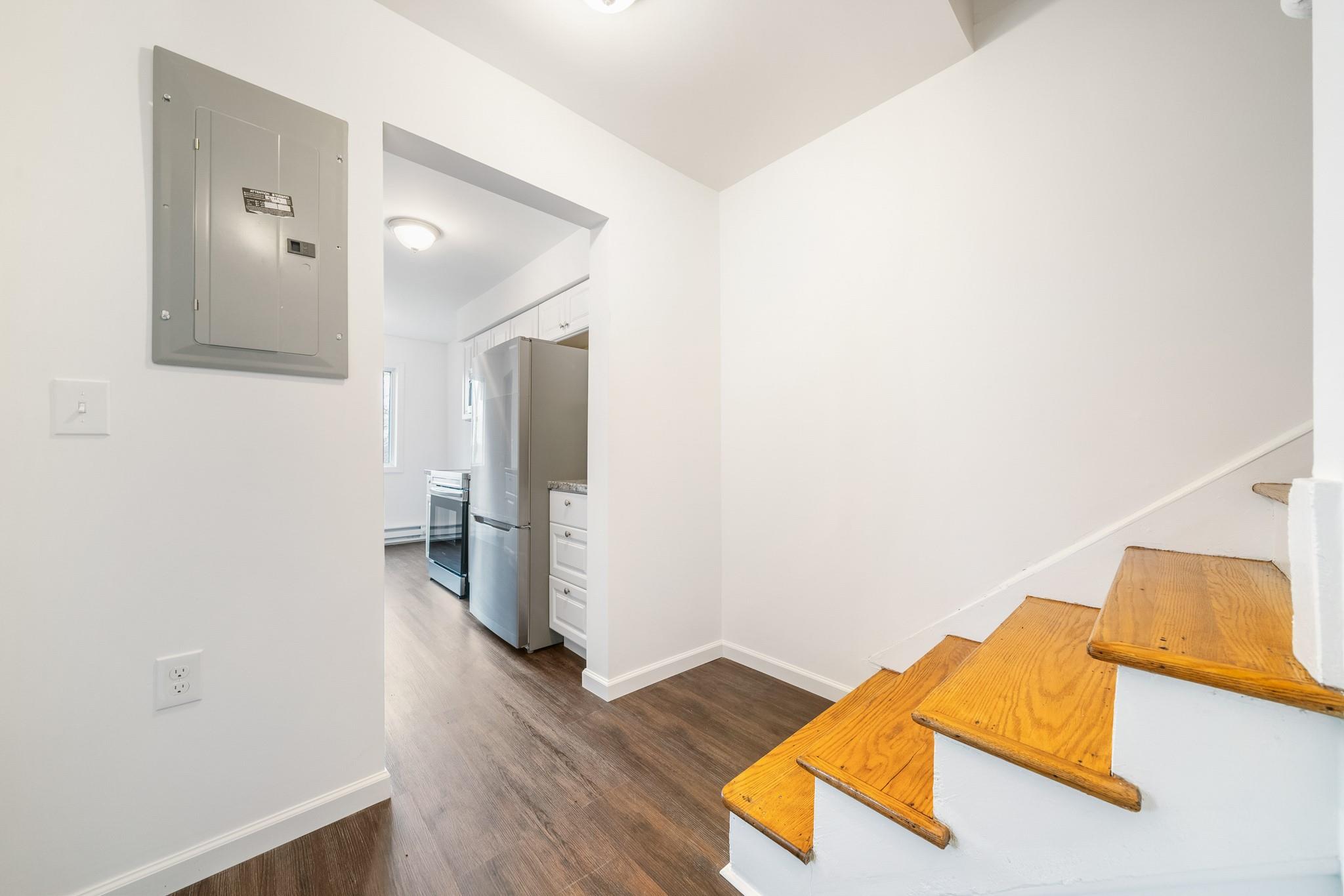 616 Woodland Hills Road, White Plains, New York image 7