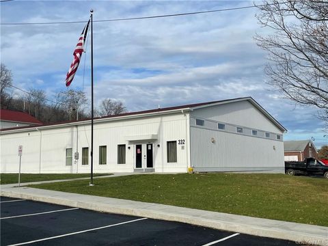 95 Bill Larkin Drive New Windsor NY 12553