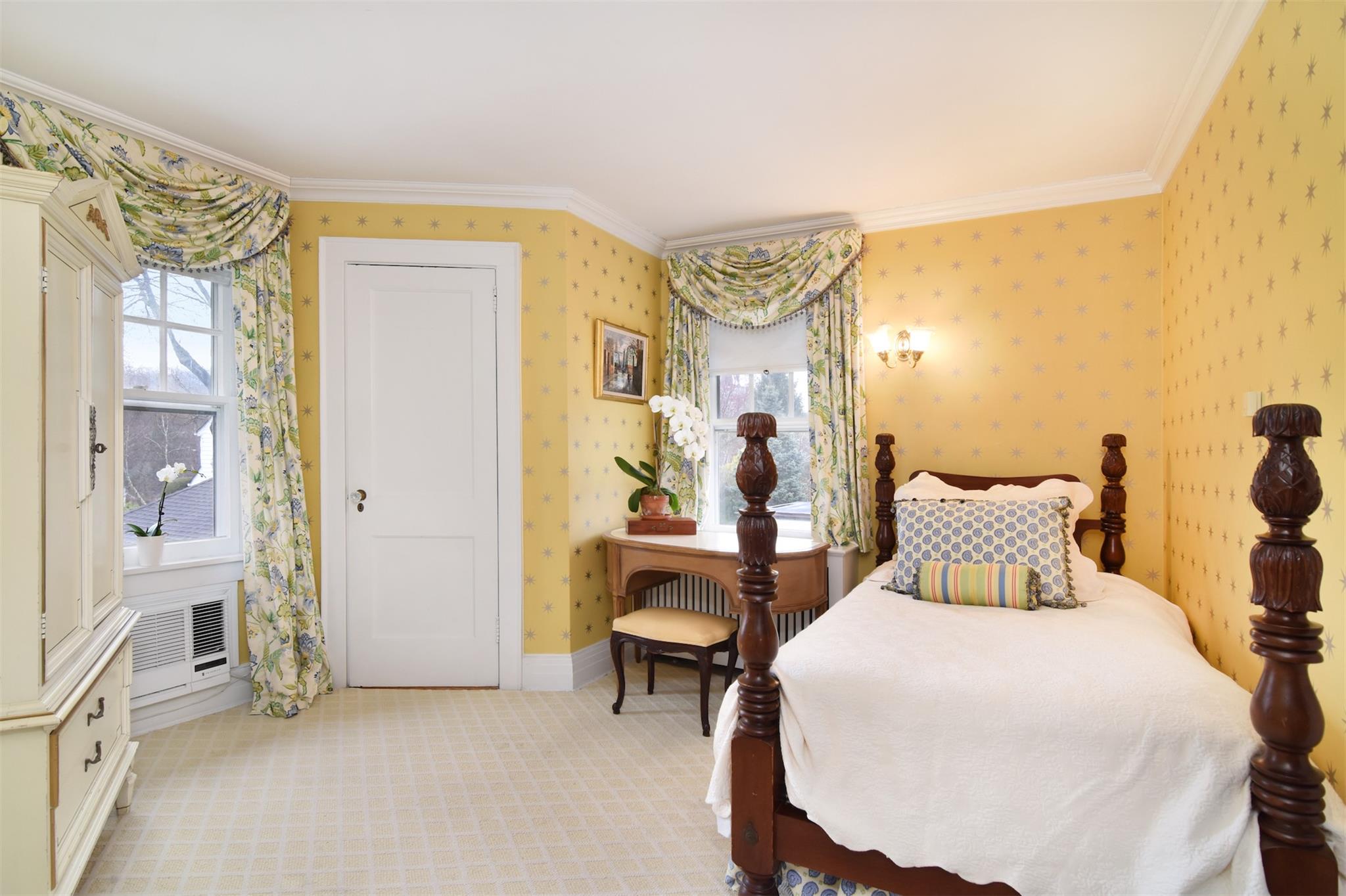139 Ellison Avenue, Bronxville, New York image 9