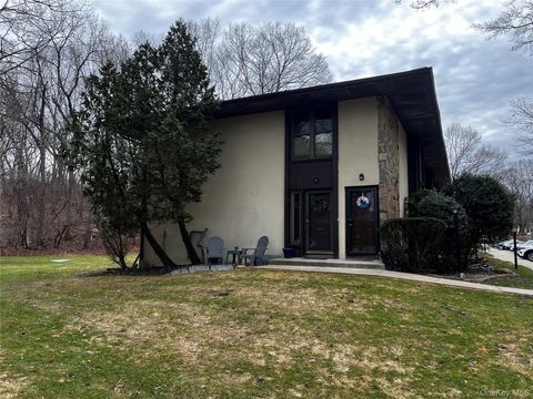 Homes For Sale - 1 Pine Court #1<br/> Selden, NY 11784