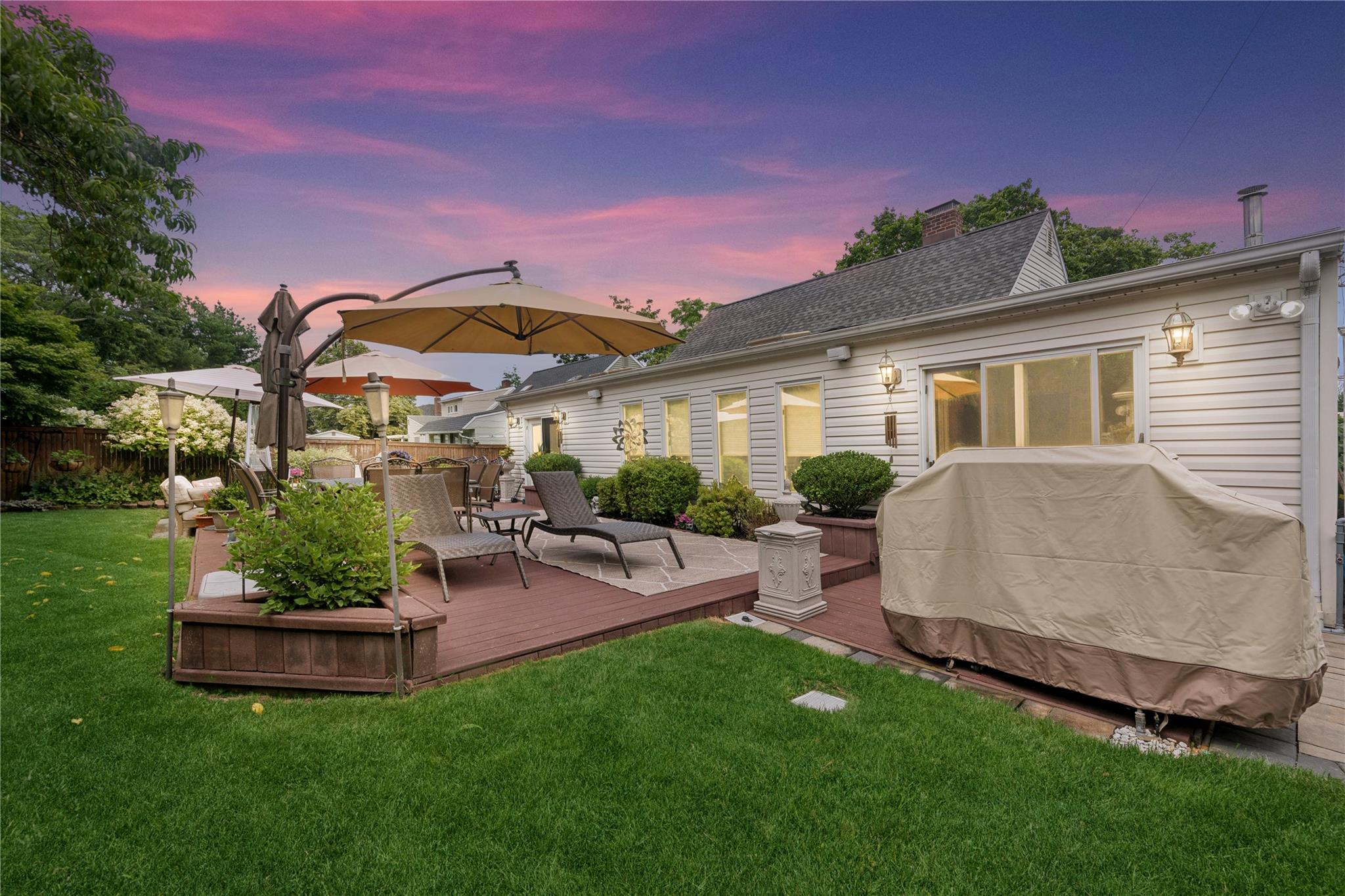 260 Water Lane, Wantagh, New York image 26