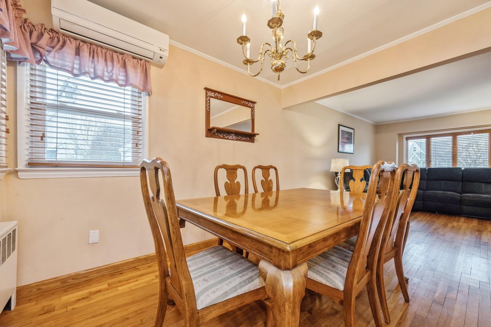 3574 Sarah Drive, Wantagh, New York image 7