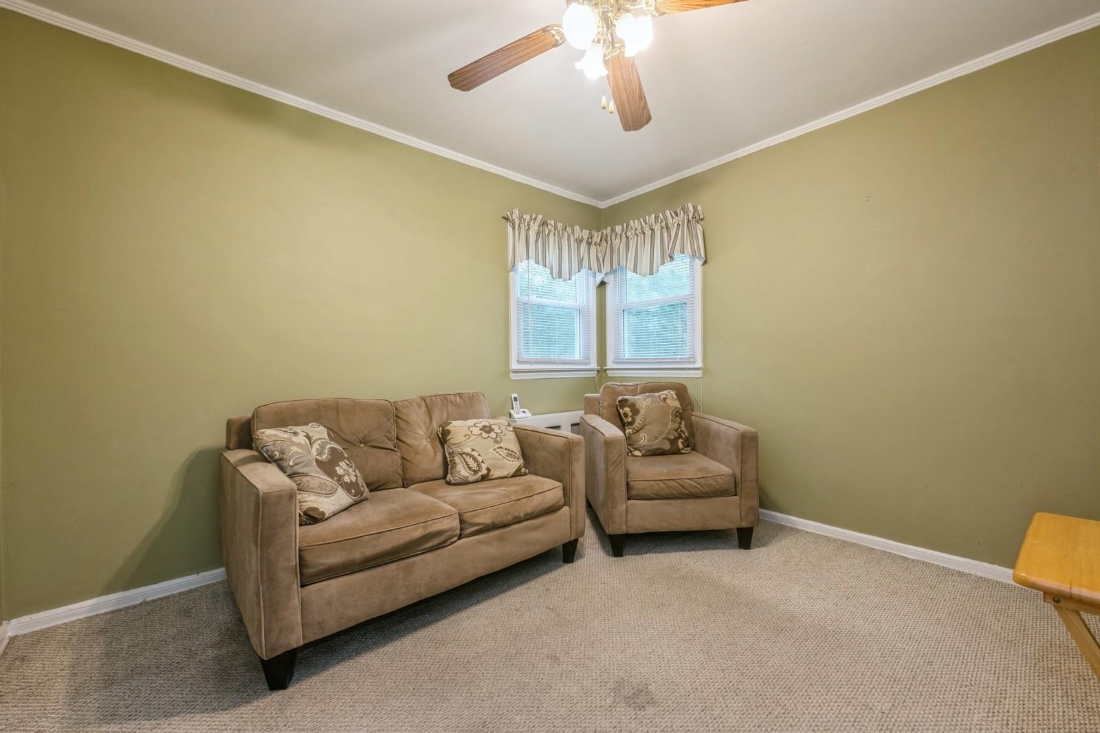 3574 Sarah Drive, Wantagh, New York image 13