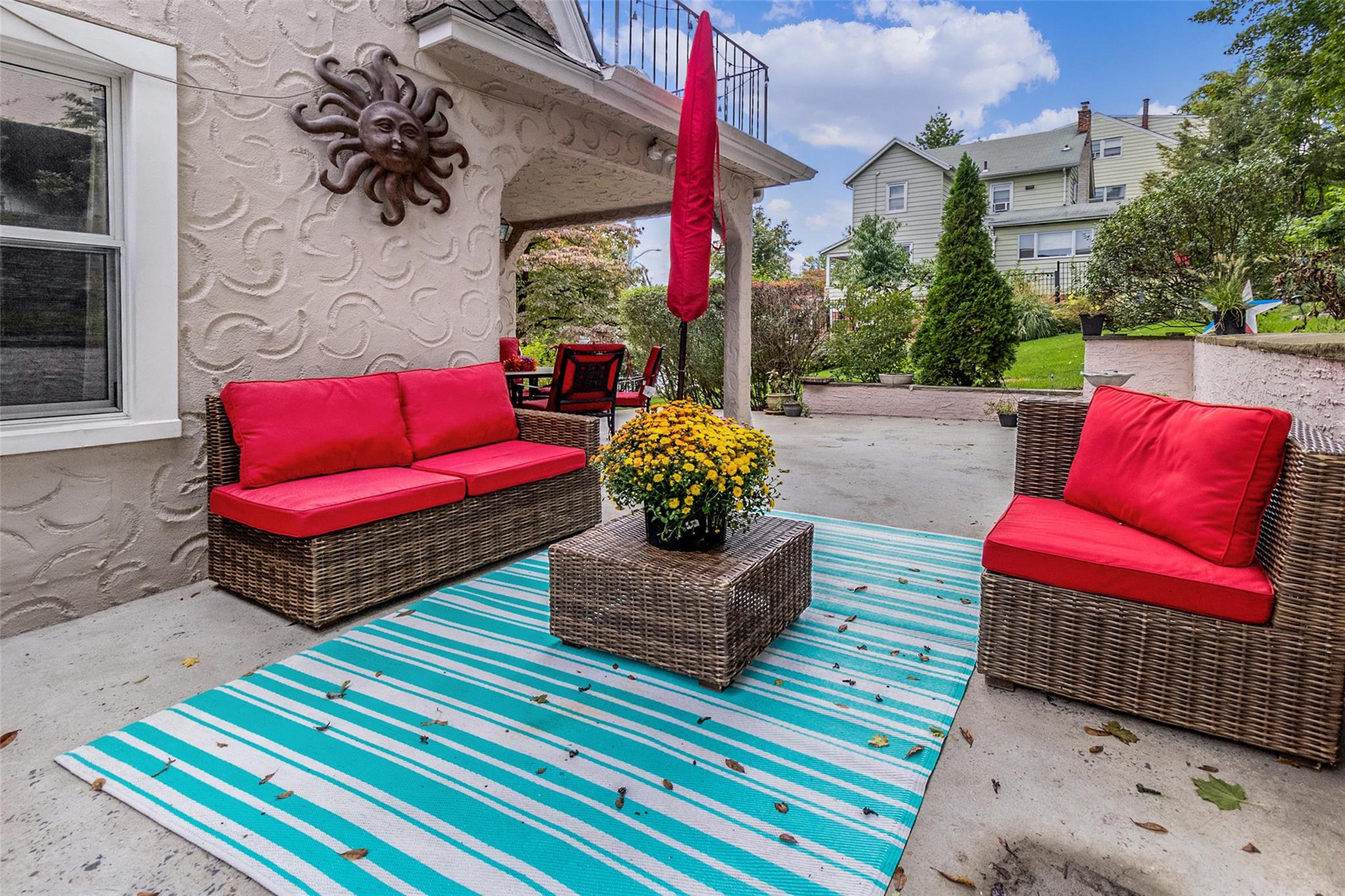 White Plains, New York 10603, United States, 3 Bedrooms Bedrooms, ,3 BathroomsBathrooms,Residential,Pending,25380