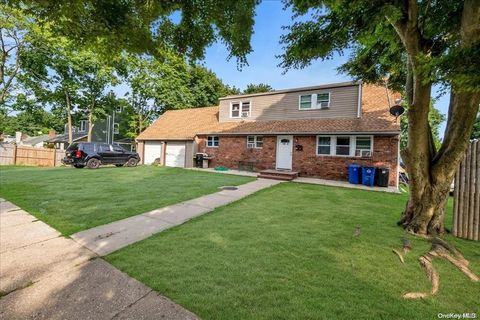 132A Columbia Street Huntington Station NY 11746