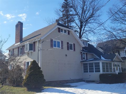 7 Hambletonian Avenue Chester NY 10918