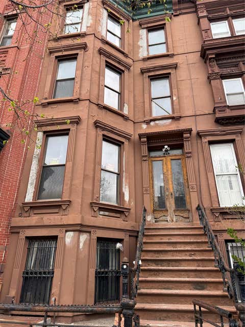 Multifamily For Sale - 475 Madison Street<br/> Brooklyn, NY 11221