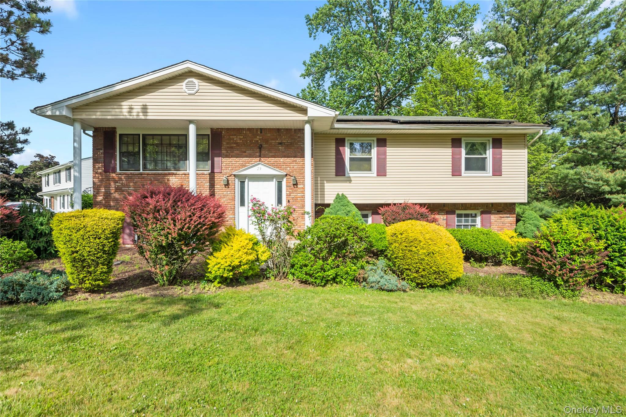 29 Sunny Ridge Rd, Spring Valley, NY 10977 Ridge