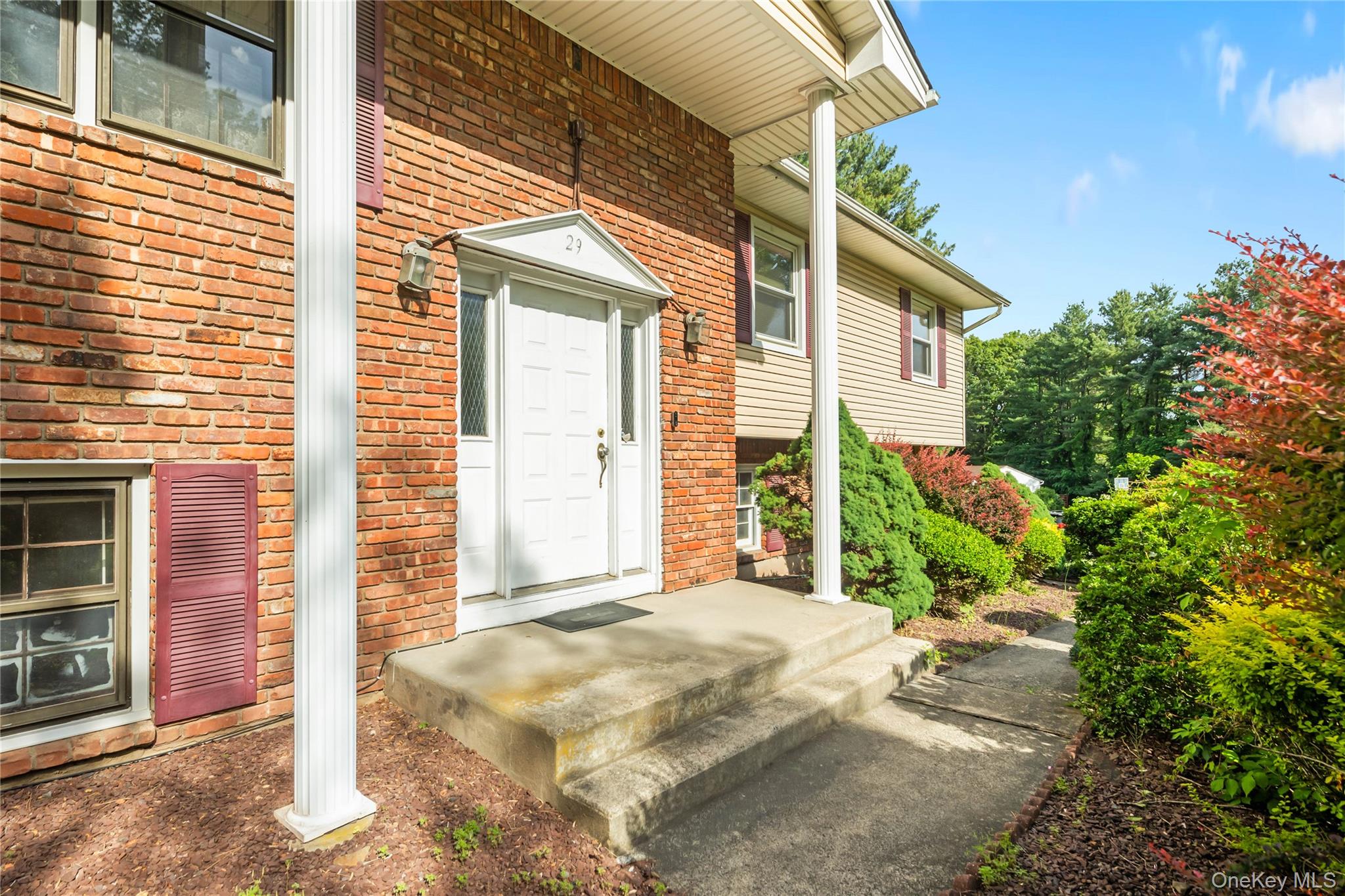 29 Sunny Ridge Rd, Spring Valley, NY 10977 Ridge