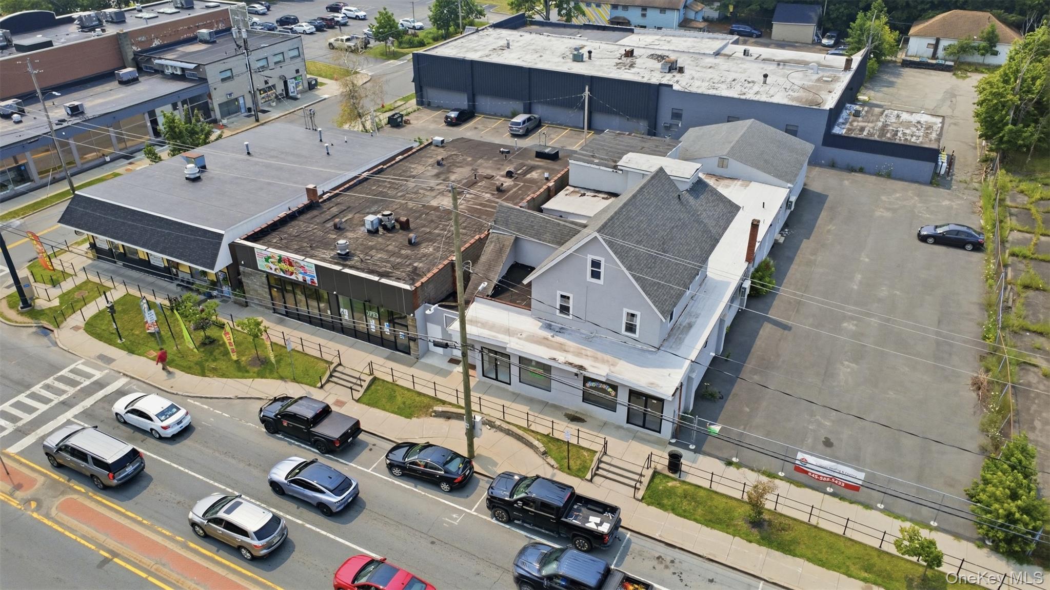 493 Broadway