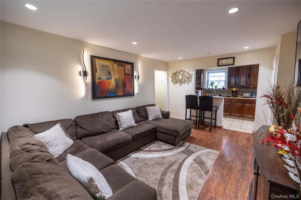 Photo of 136-35 68th Drive #A, Kew Garden Hills, NY 11367 (MLS # 1019708)