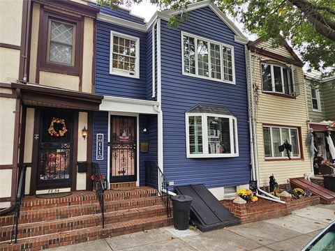 7852 79th Lane Glendale NY 11385