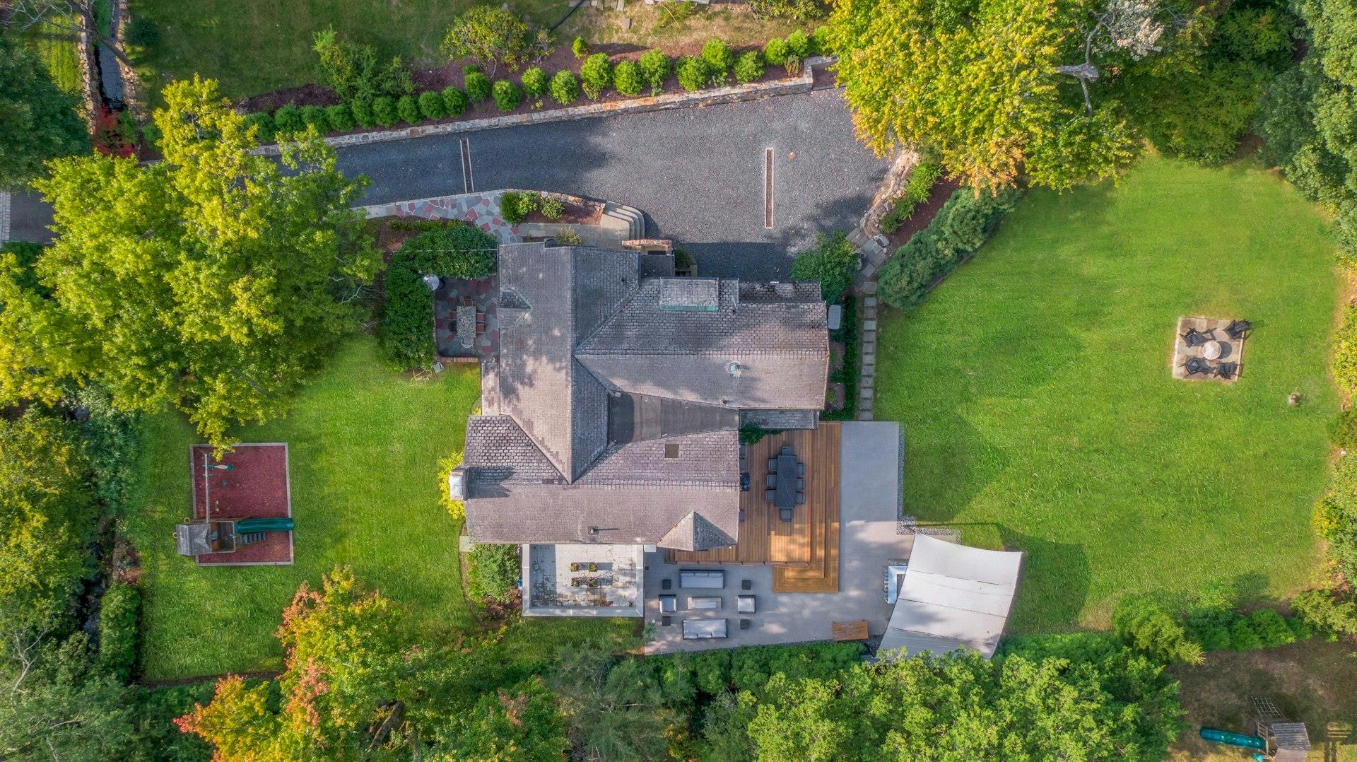 165 Valley Road, New Rochelle, New York image 50