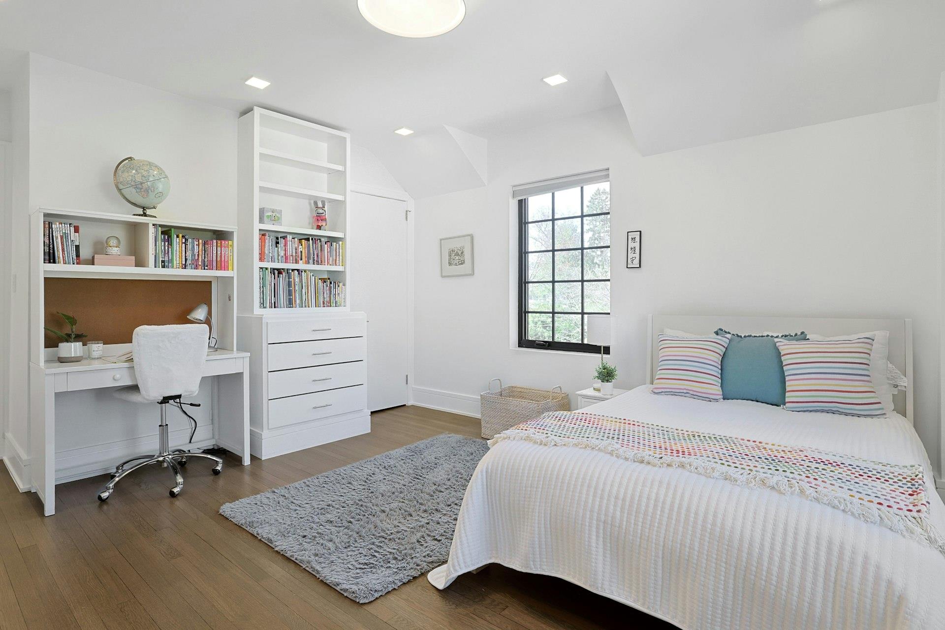165 Valley Road, New Rochelle, New York image 34