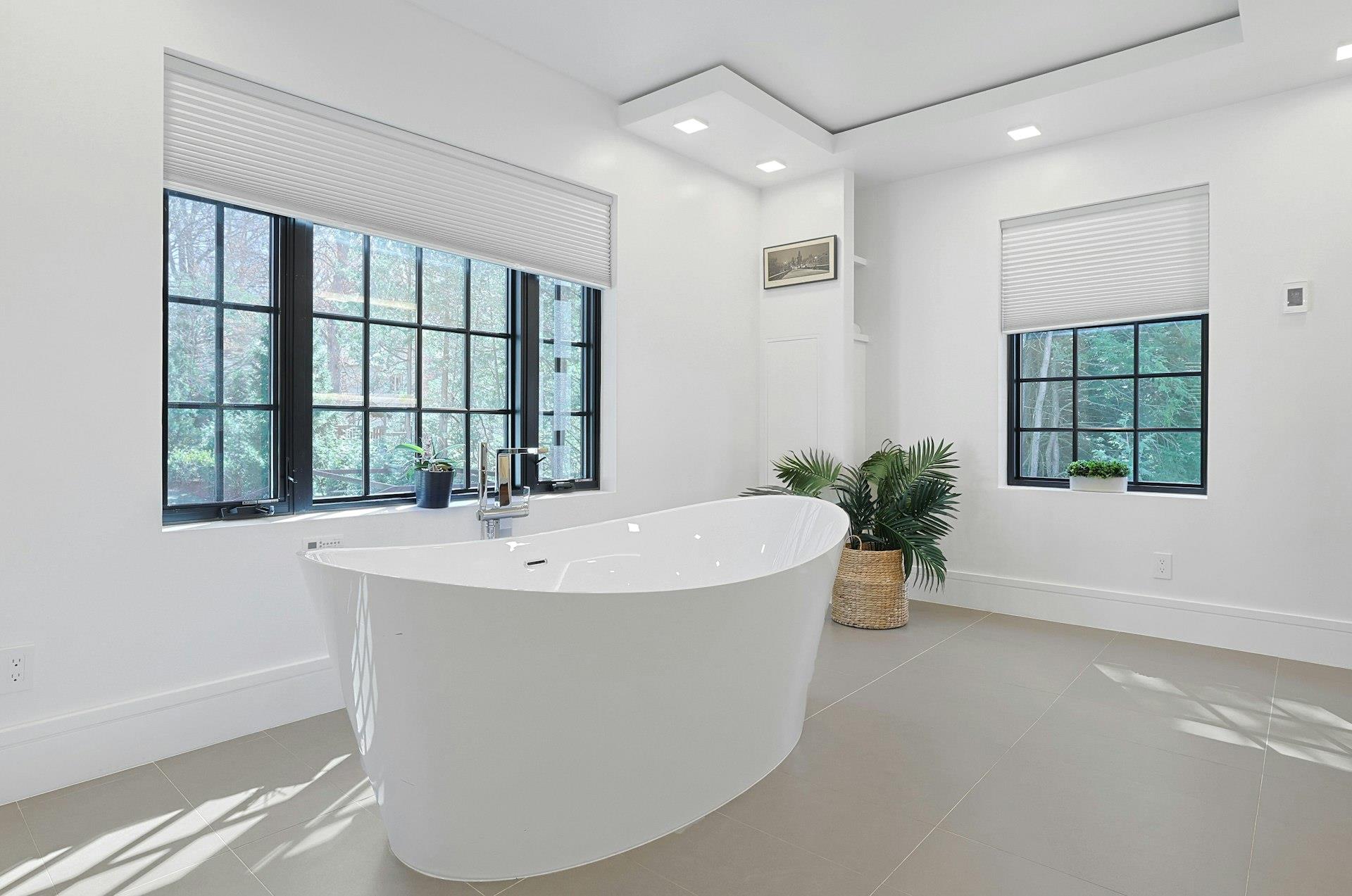 165 Valley Road, New Rochelle, New York image 30