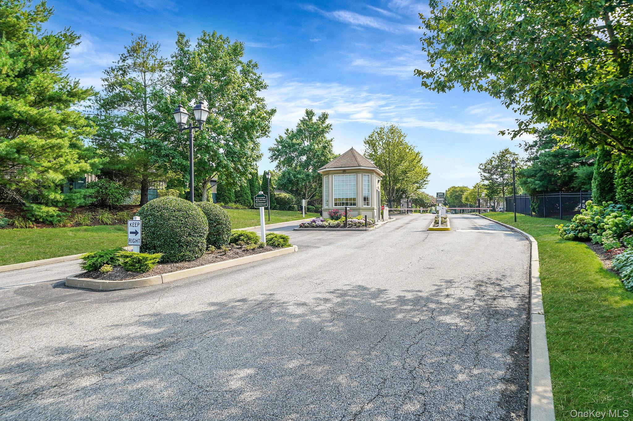 935 Altessa Boulevard