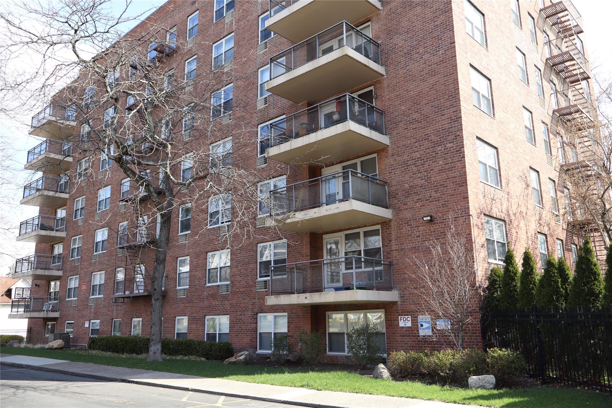 30 S Cole Ave Ave #LD, Spring Valley, New York image 1