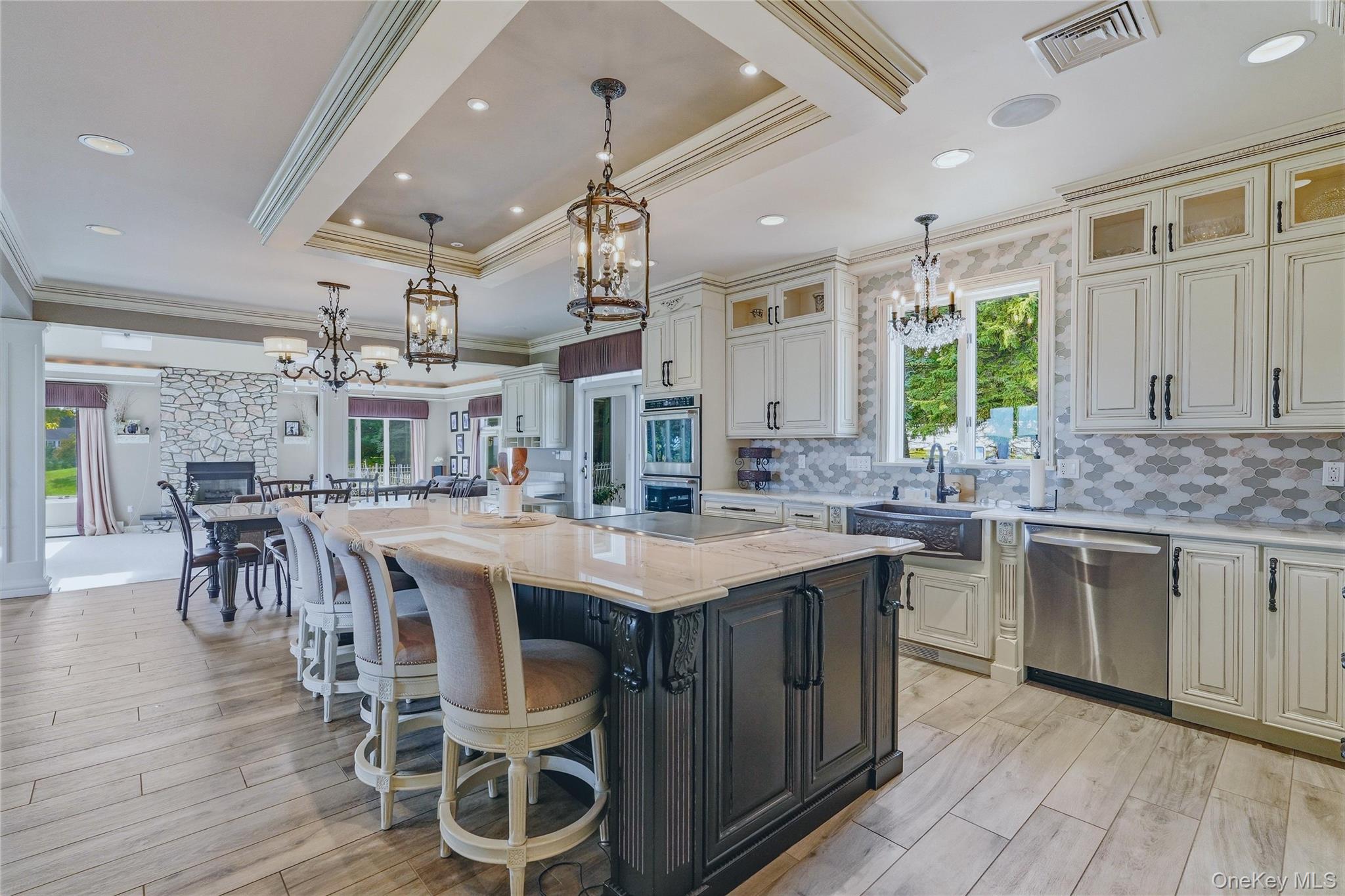 63 Far Horizons Drive