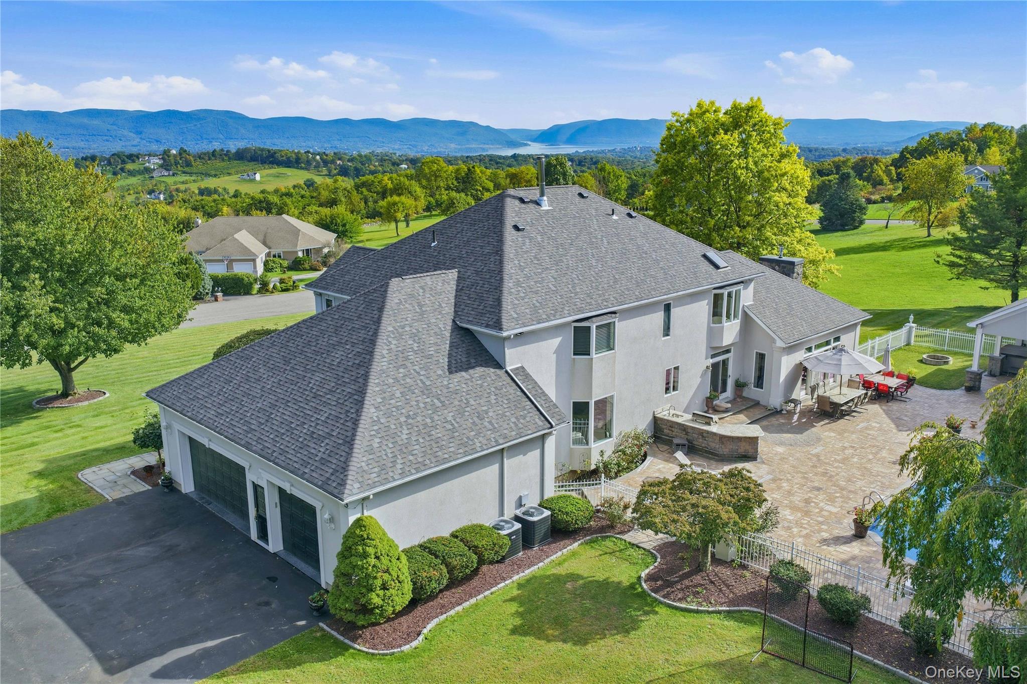 63 Far Horizons Drive