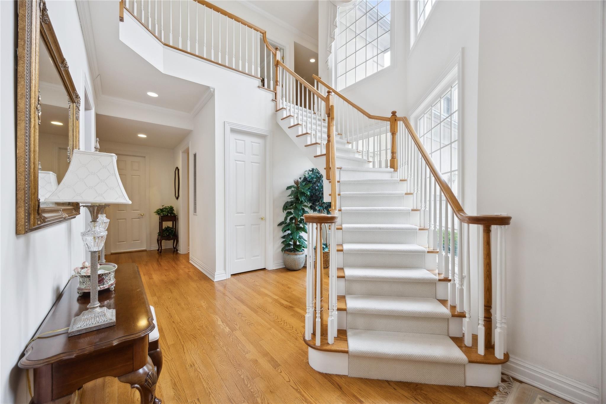 45 Stone Hill Drive S