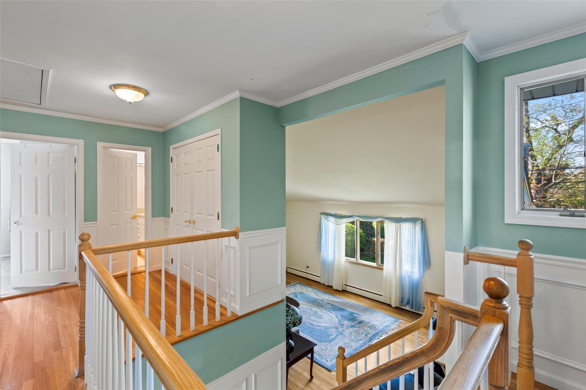 42 Sioux Drive, Commack, New York image 11