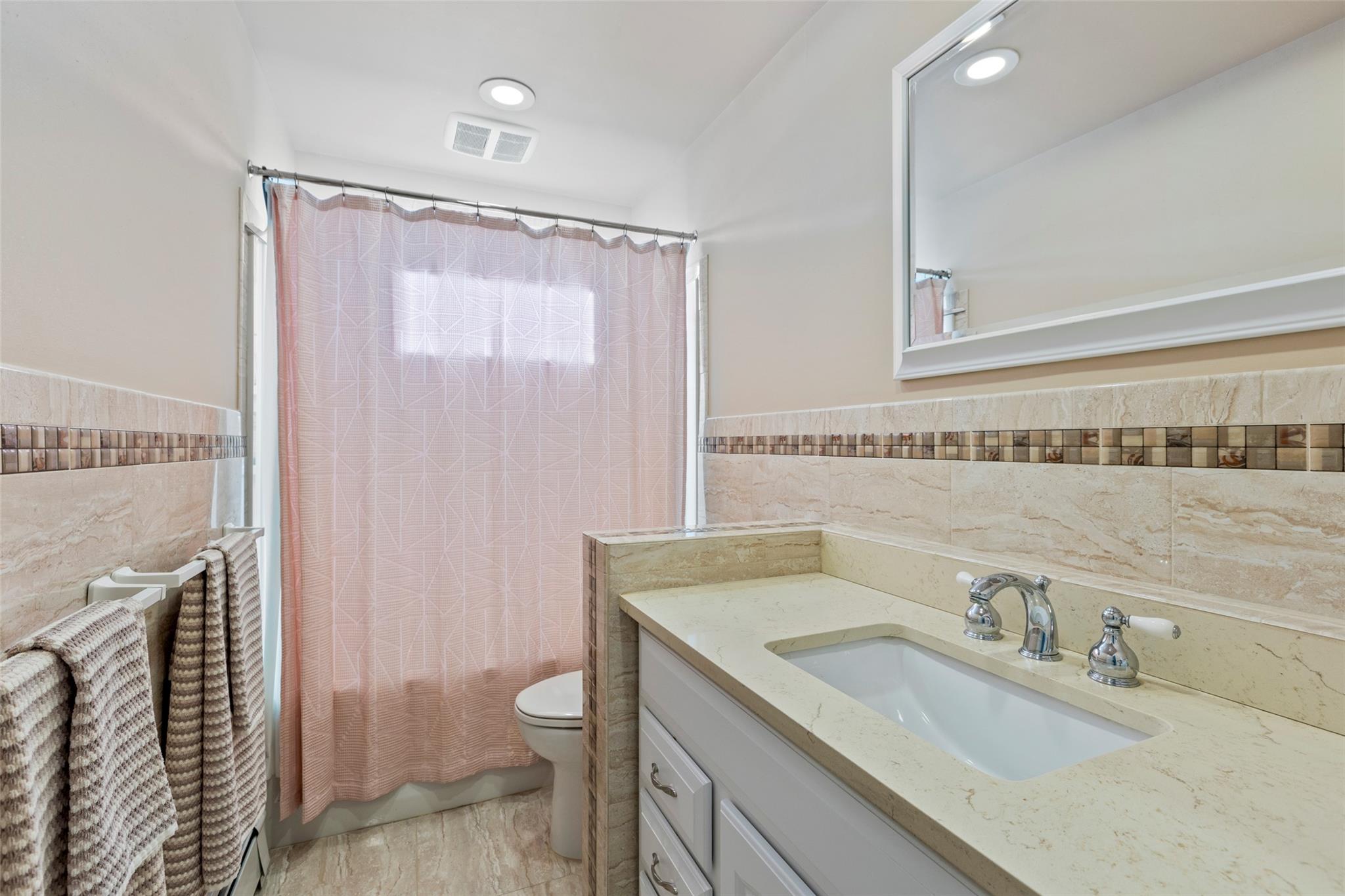 42 Sioux Drive, Commack, New York image 19
