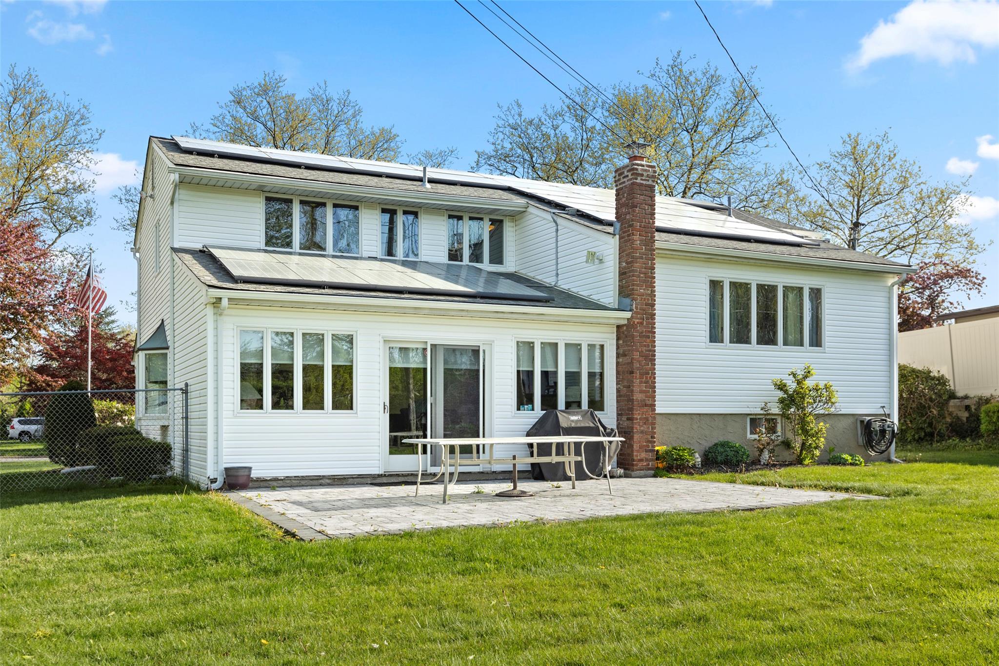 42 Sioux Drive, Commack, New York image 20
